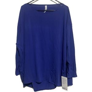 Lululemon back in action long sleeve